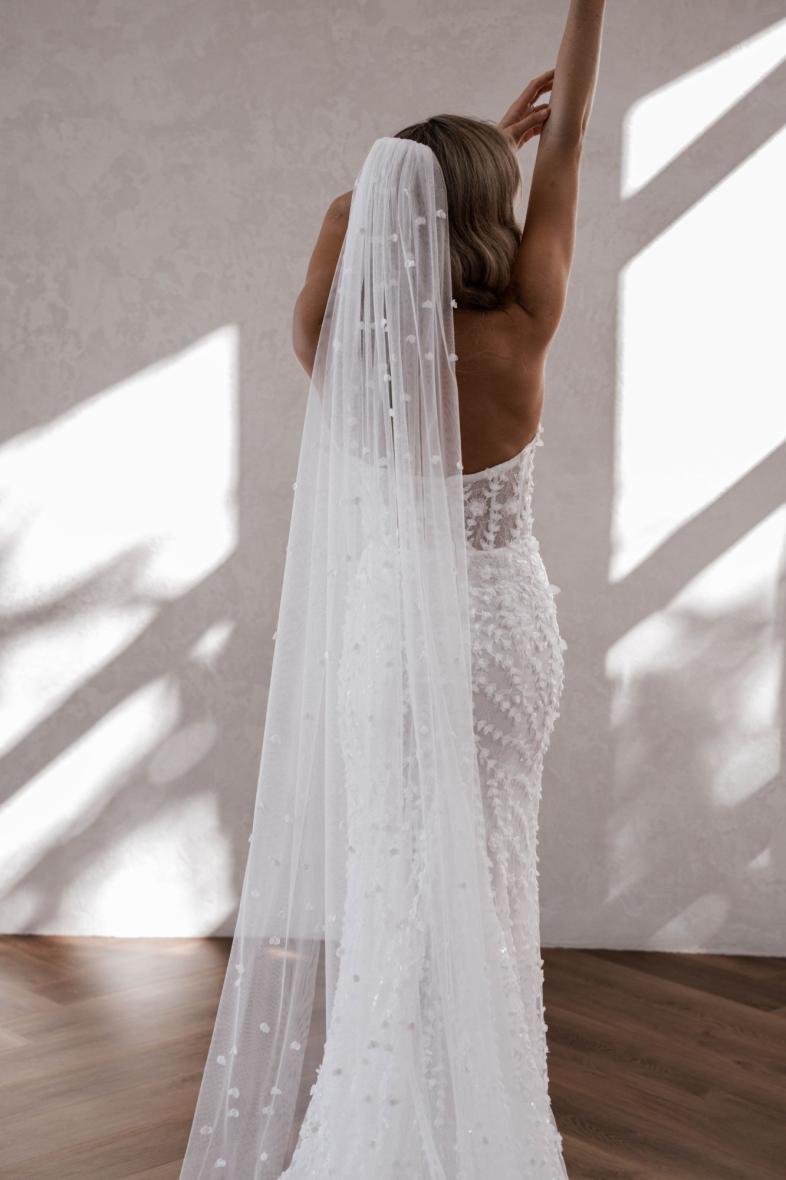 HARLOW VEIL