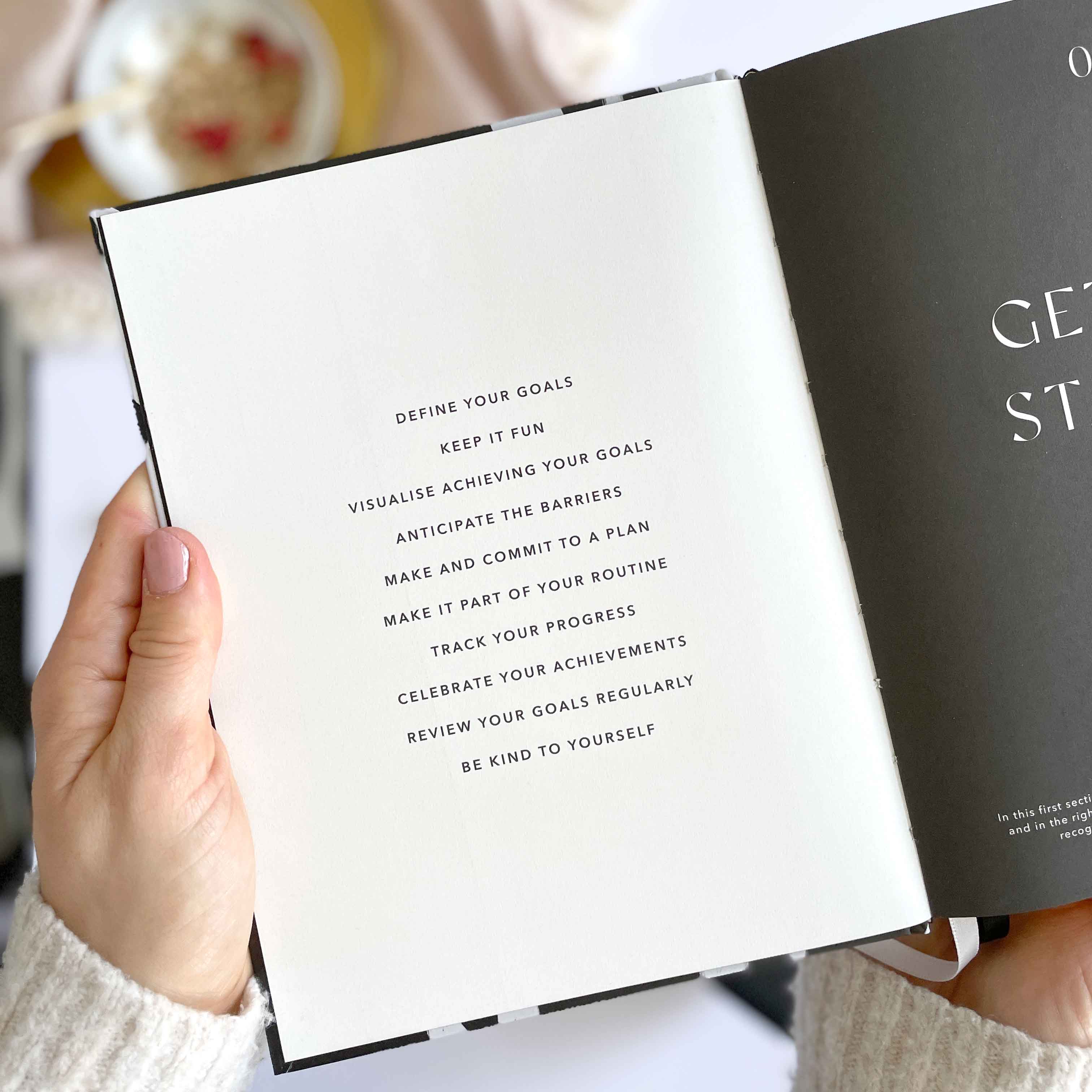 My Daily Fitness Planner - Workout and Meal Planner (Curve)