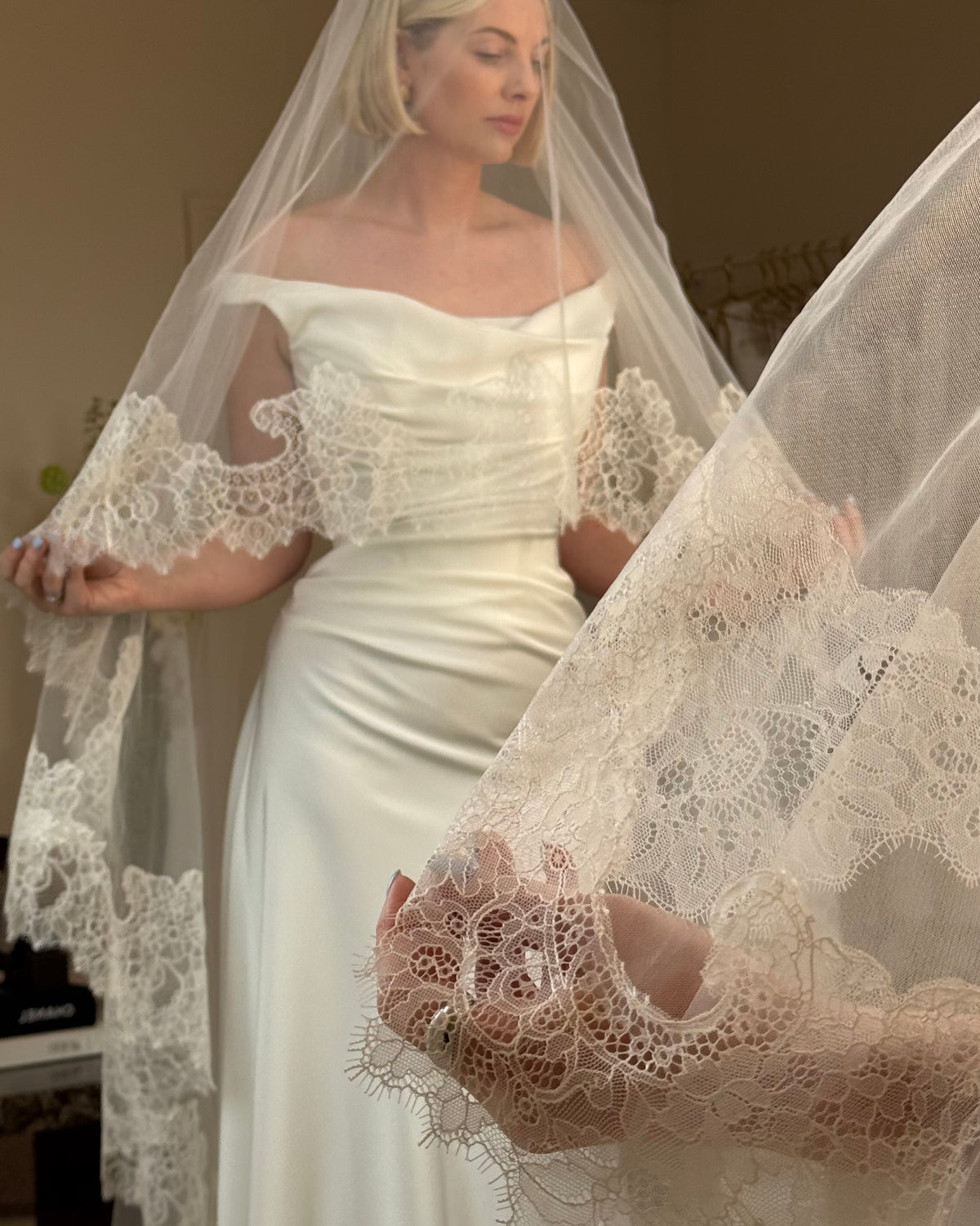 FENMORE VEIL