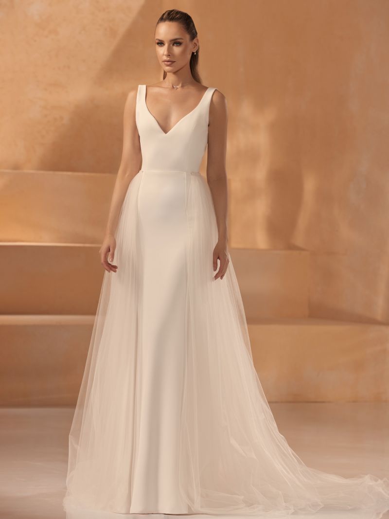 SPLIT TULLE OVERSKIRT
