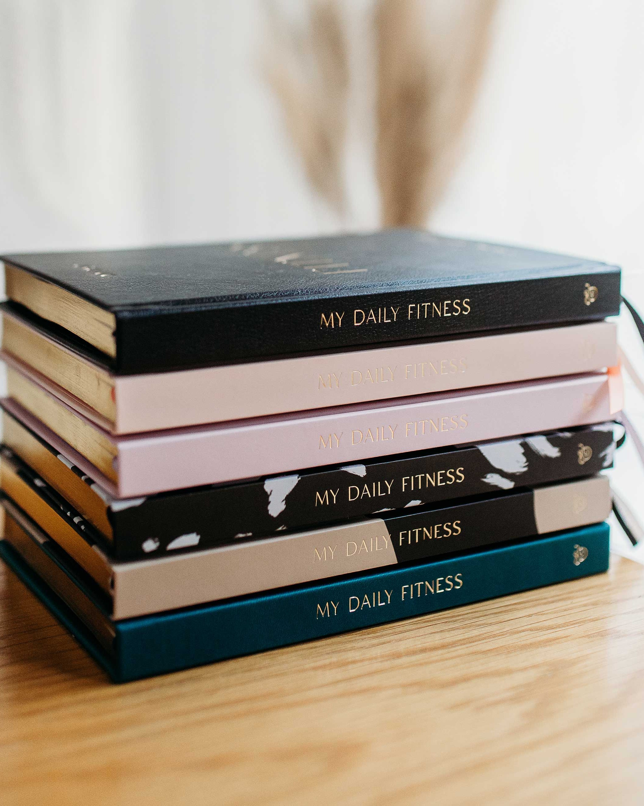 My Daily Fitness Planner - Workout and Meal Planner (Curve)