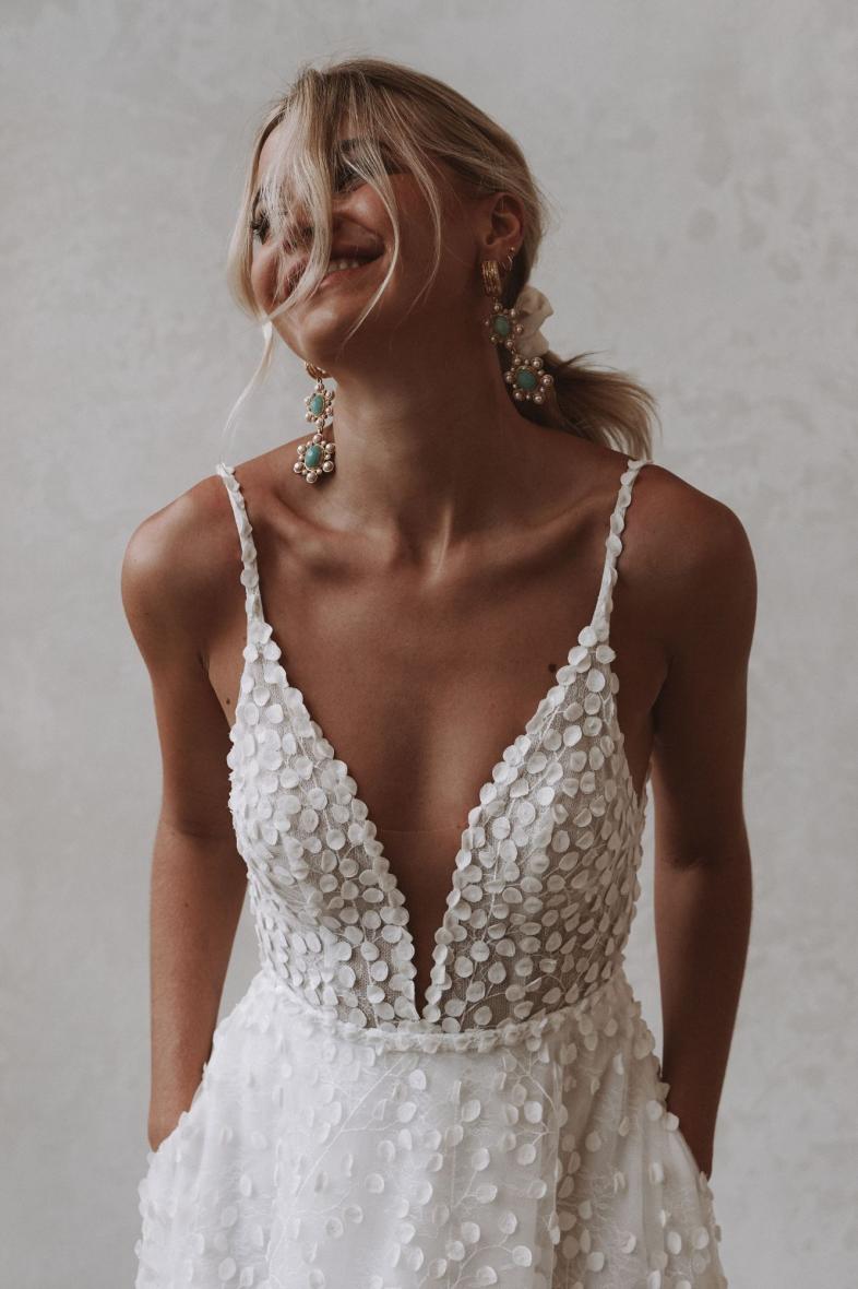 LOUIE FLOWY
