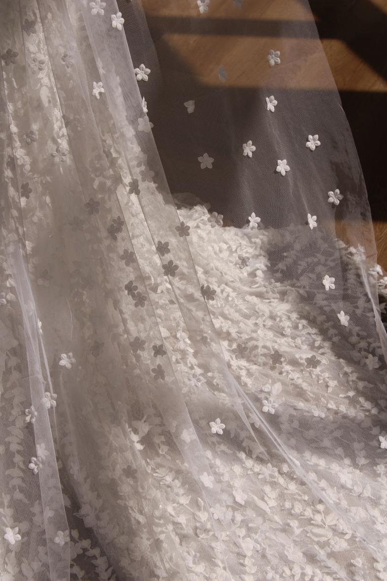 POSIE VEIL