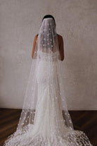 POSIE VEIL