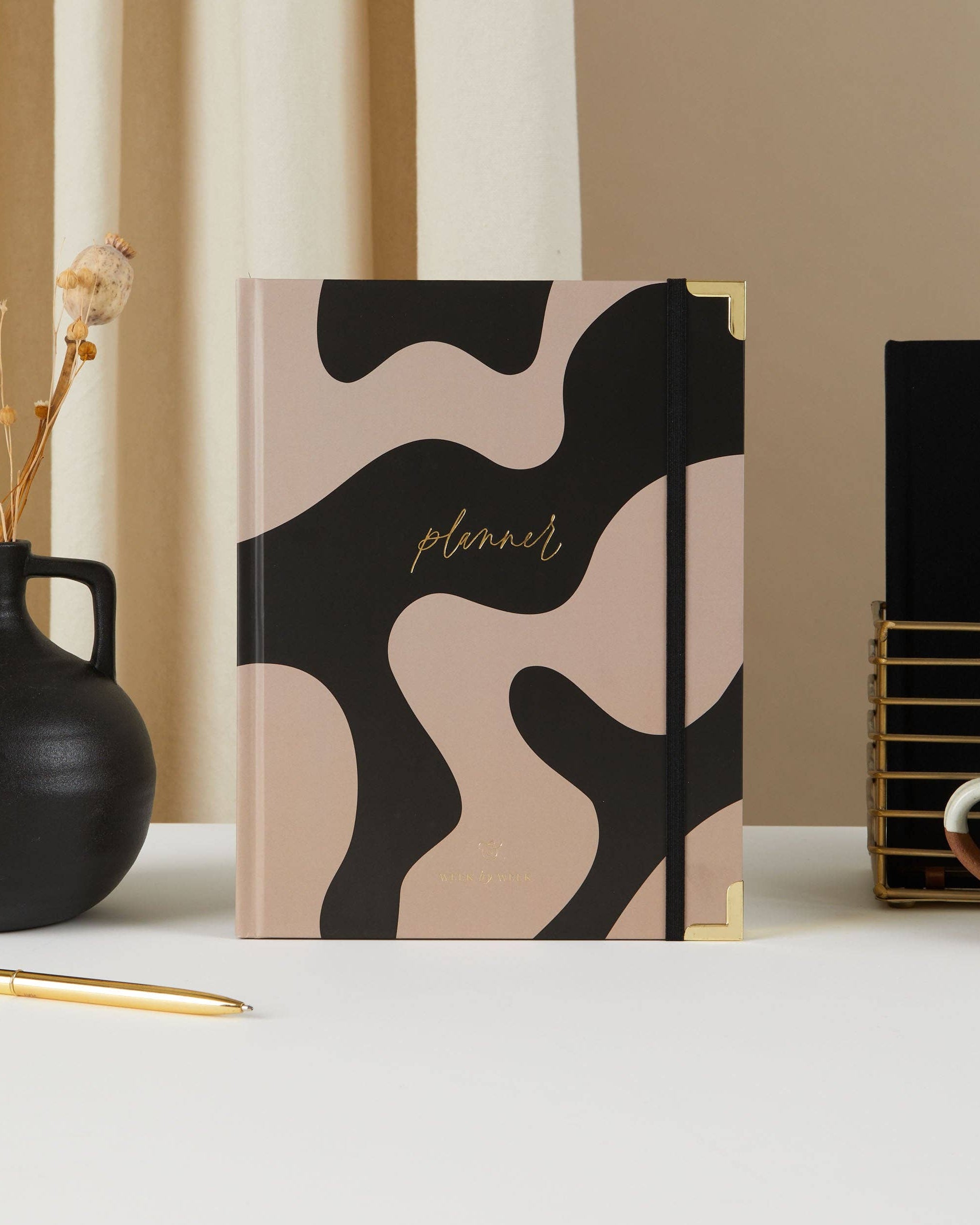 Undated Weekly Planner - Curve