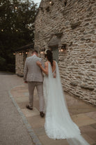 PLAIN CAPE VEIL