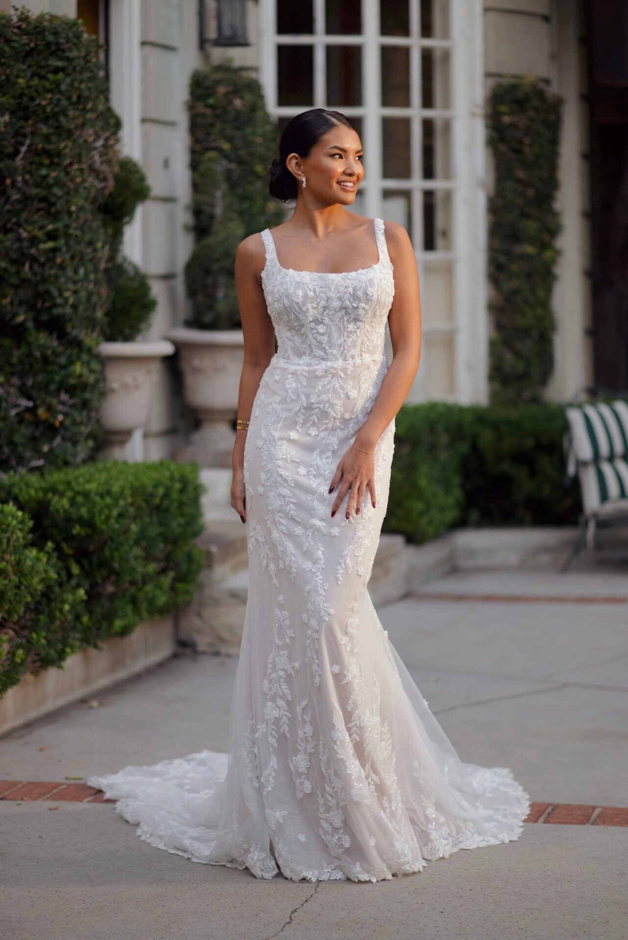 NAKED icdn.ru girls.com