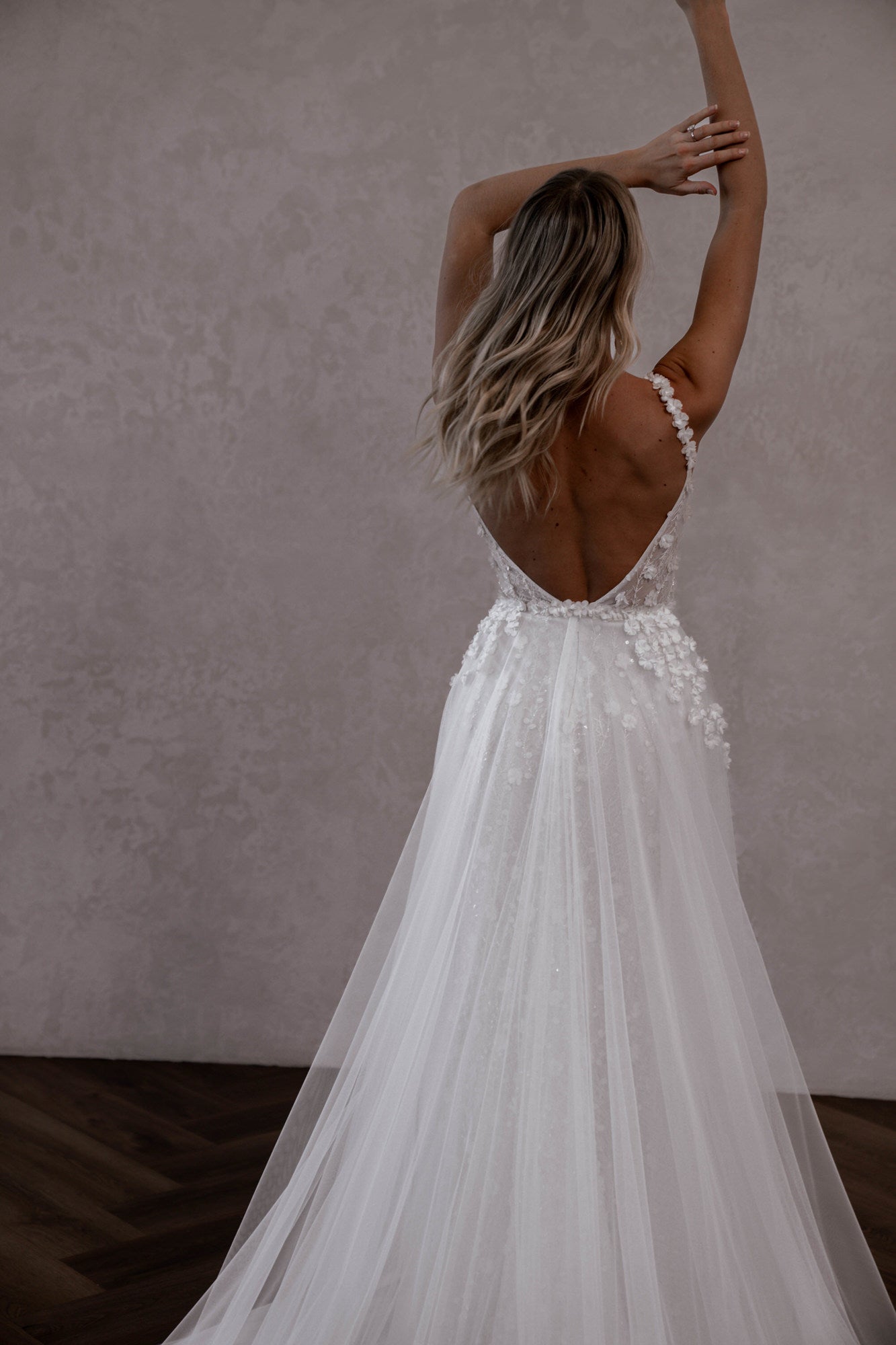 LENNI REMOVABLE SKIRT