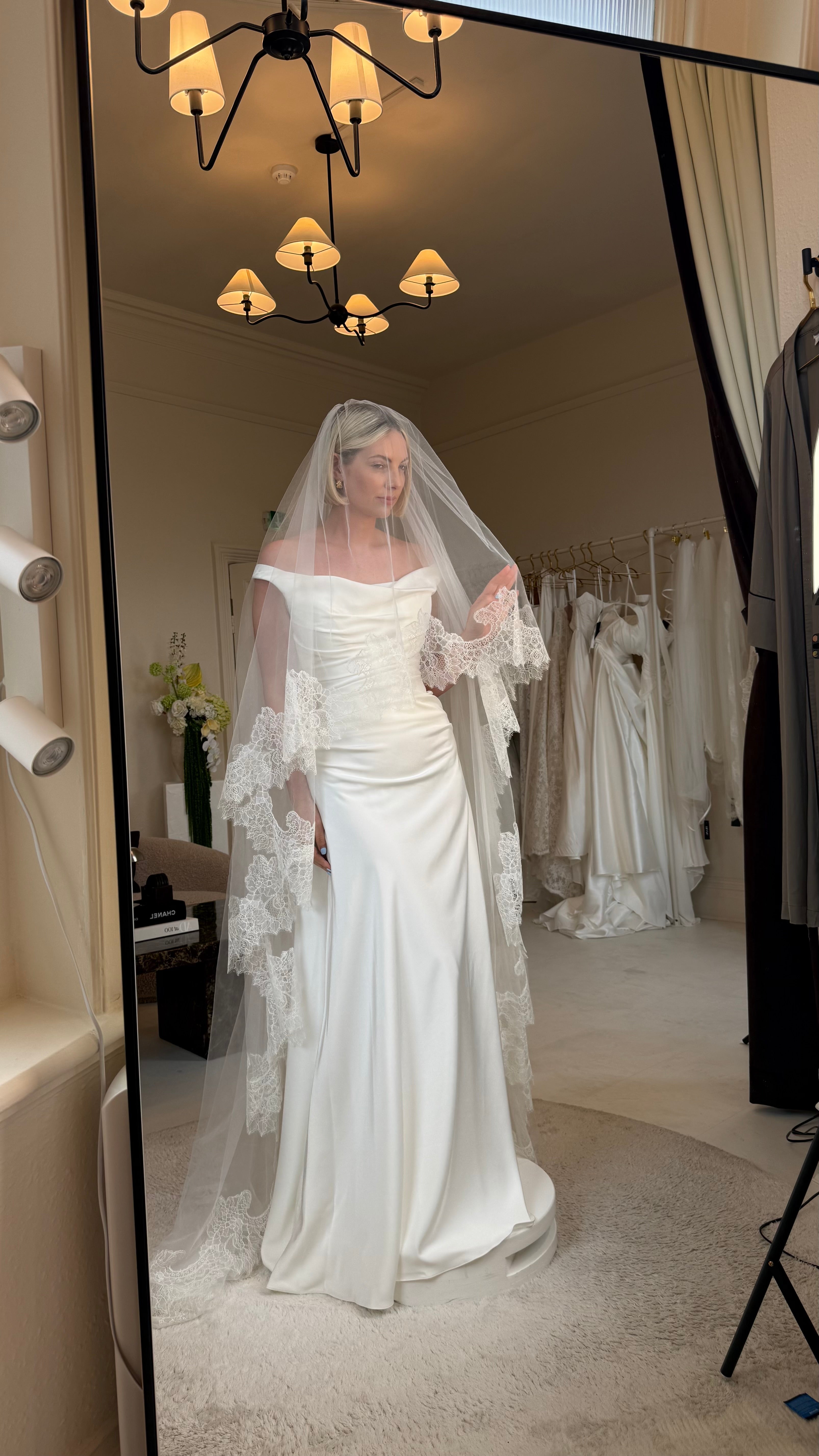 FENMORE VEIL