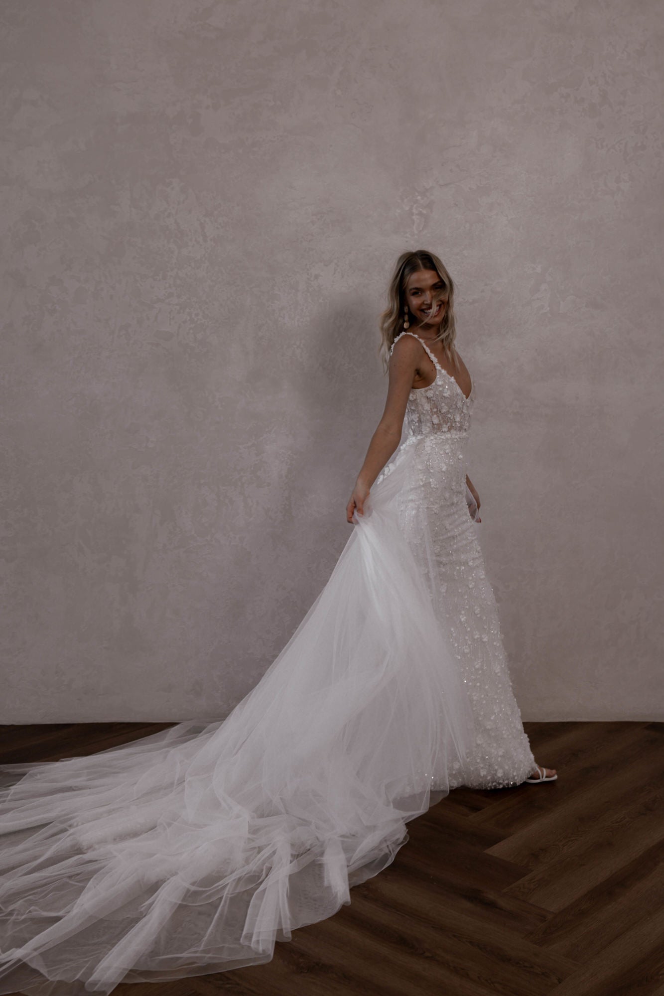 LENNI REMOVABLE SKIRT