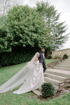 RUFFLE VEIL