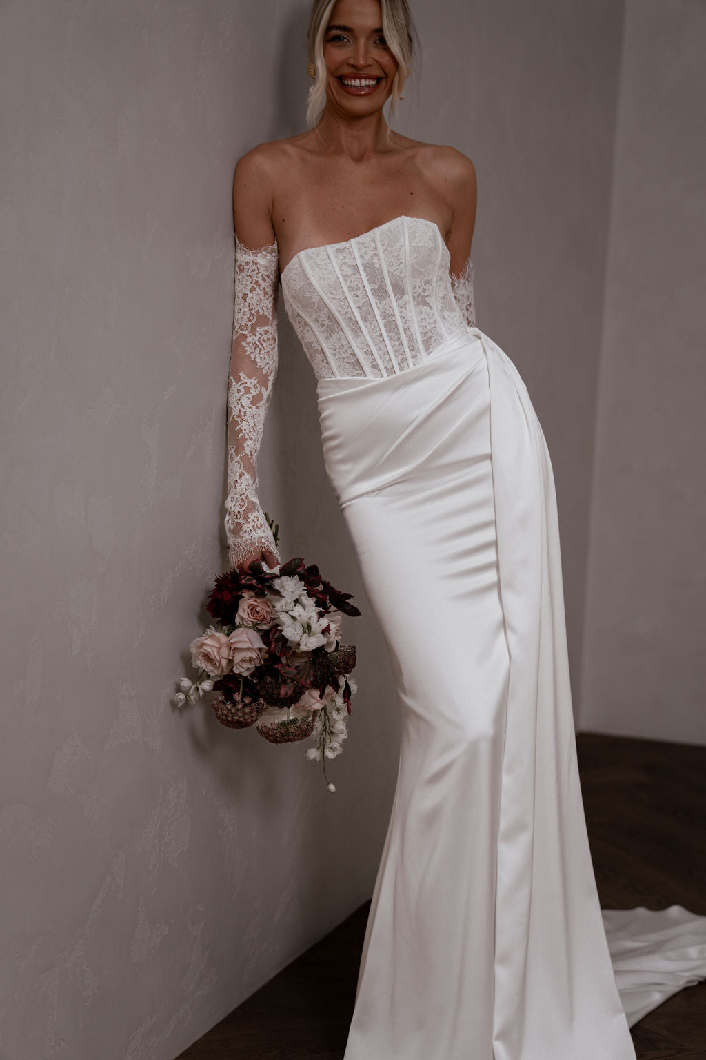 CHANTILLY SLEEVES - IVORY