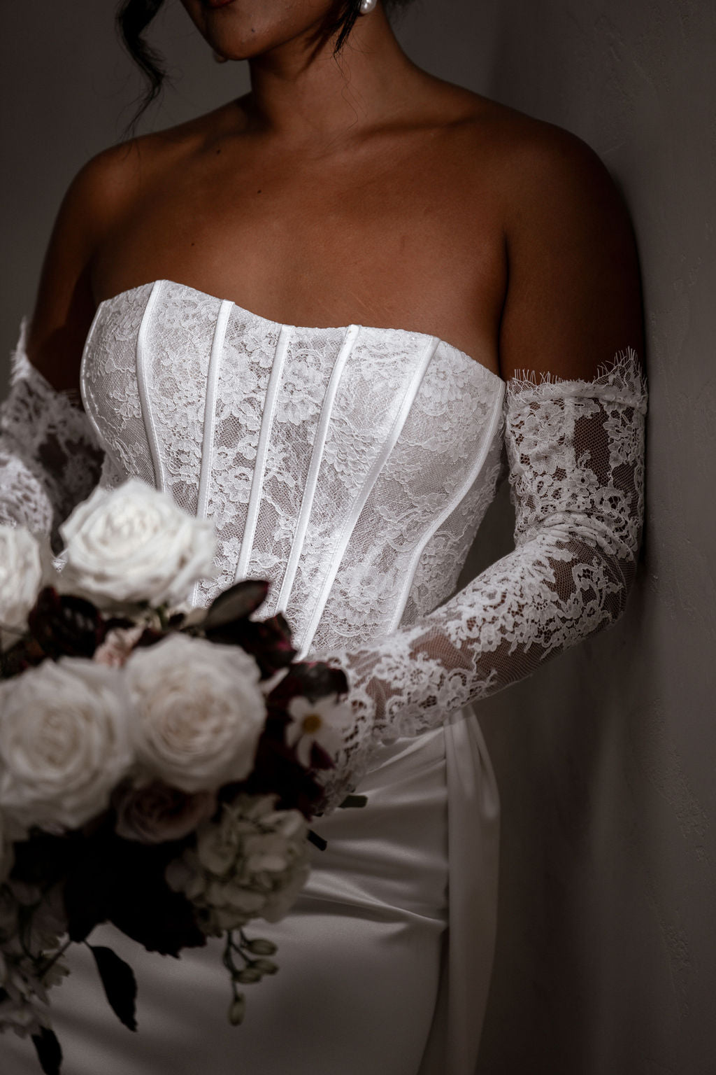 CHANTILLY SLEEVES - IVORY