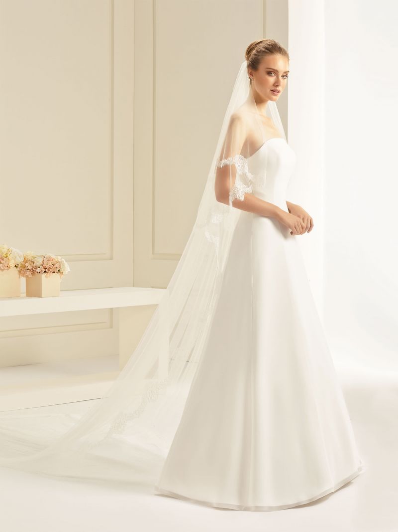 BLUSHER VEIL WITH FRENCH LACE EDGE | 300CM / 80CM